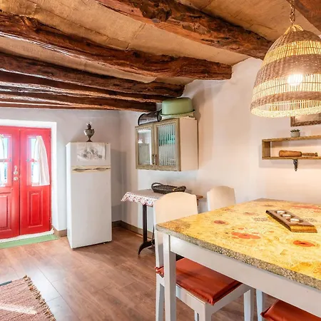 Tis Manas בית נופש