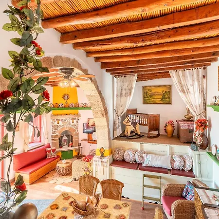 펜션 Tis Manas Asklipiion